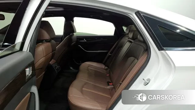 Hyundai Sonata New Rise 2018 Белый из Кореи, фото 3