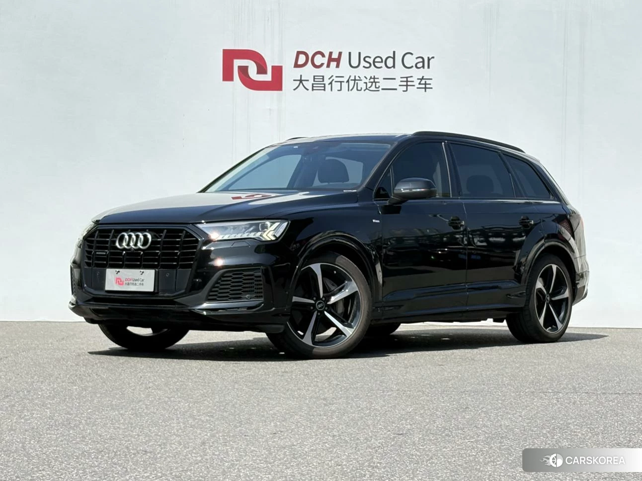 Audi Q7 2021 Черный из Китая, фото 3