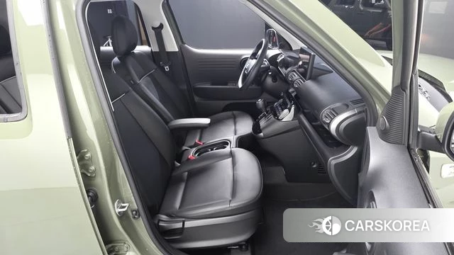 Hyundai Casper 2022 Темно-зеленый из Кореи, фото 3