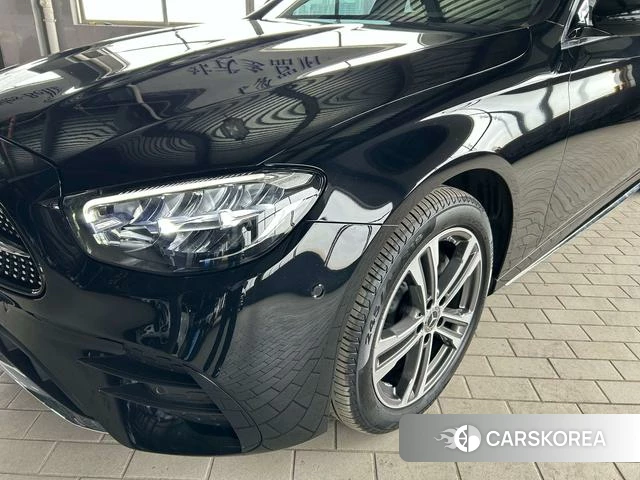 Mercedes-Benz E-Class 2022 Черный из Китая, фото 3