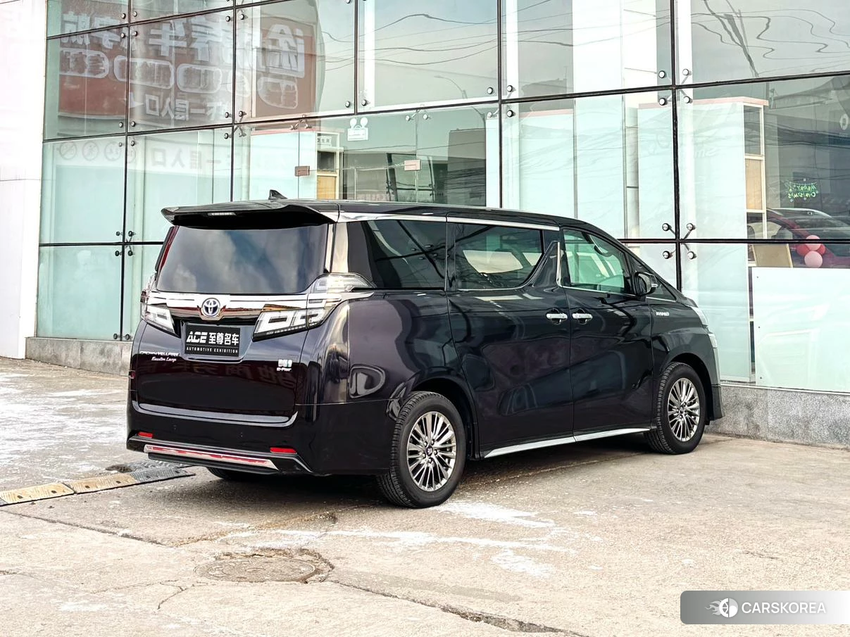 Toyota Vellfire 2021 Черный из Китая, фото 3