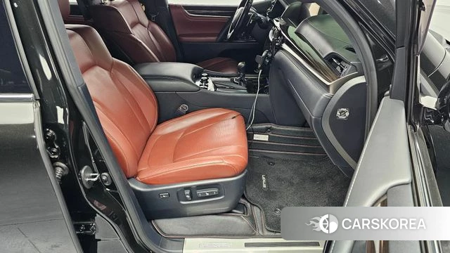 Lexus LX 2019 Черный из Кореи, фото 3
