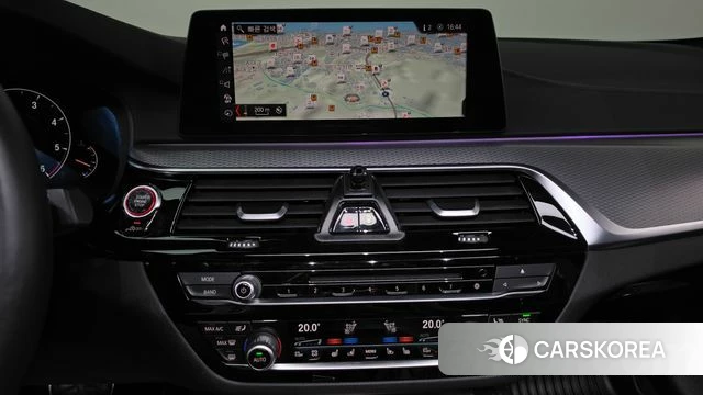 BMW 5 Series (G30) 2019 Белый из Кореи, фото 3