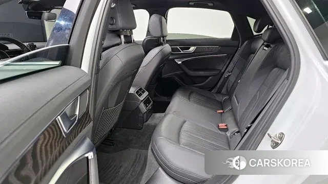Audi A6 (C8) 2020 Белый из Кореи, фото 3