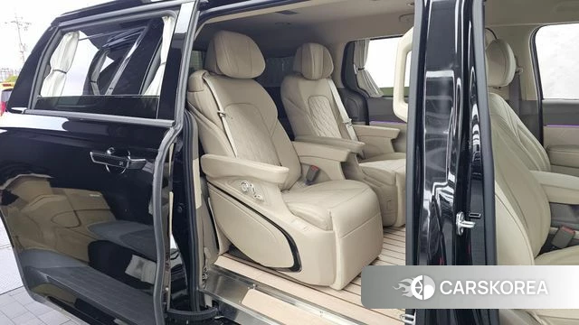 Kia Carnival 4th generation 2023 Черный из Кореи, фото 3