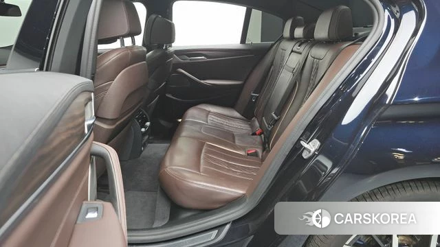 BMW 5 Series (G30) 2020 Черный из Кореи, фото 3