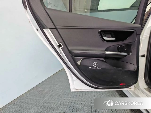 Mercedes-Benz C-class 2024 Белый из Китая, фото 3