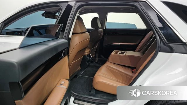 Hyundai Grandeur (GN7) 2023 Белый из Кореи, фото 3