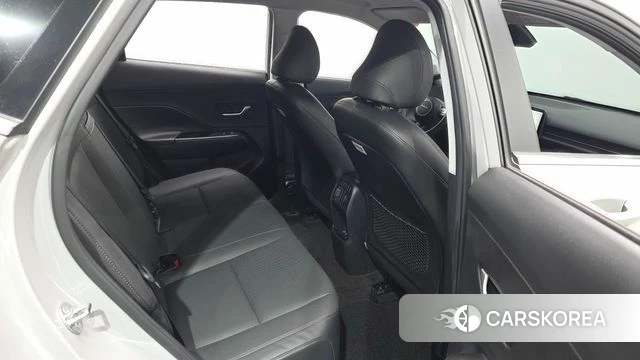Hyundai Kona Hybrid (SX2) 2024 Серебряный из Кореи, фото 3