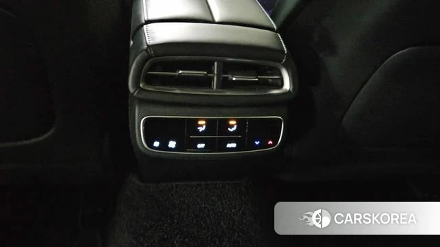 Genesis G80 (RG3) 2020 Серебряный из Кореи, фото 3