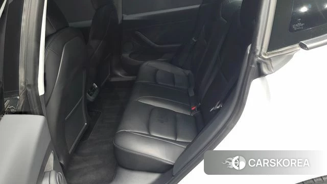 Tesla Model 3 2021 Белый из Кореи, фото 3