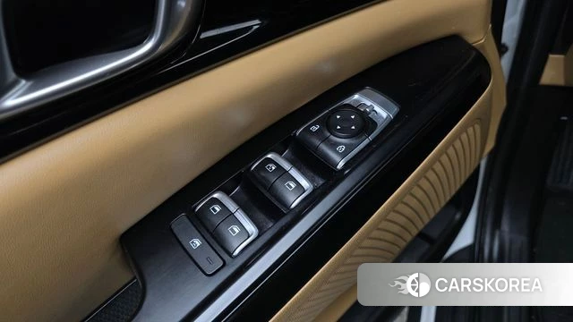 Kia Carnival 4th generation 2022 Белый из Кореи, фото 3