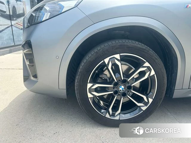 BMW X2 2024 Темно-серый из Китая, фото 3