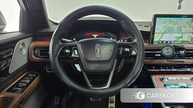 Lincoln Aviator 2nd generation 2022 Черный из Кореи, фото 3