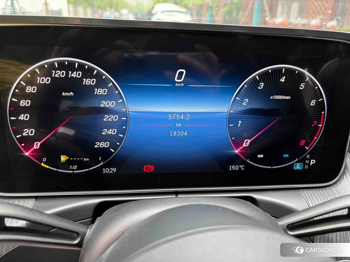Mercedes-Benz C-class 2023 Белый из Китая, фото 3