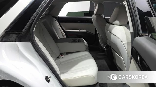 Hyundai Grandeur (GN7) 2023 Белый из Кореи, фото 3