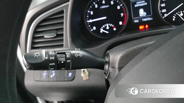 Hyundai Avante AD 2018 Белый из Кореи, фото 3