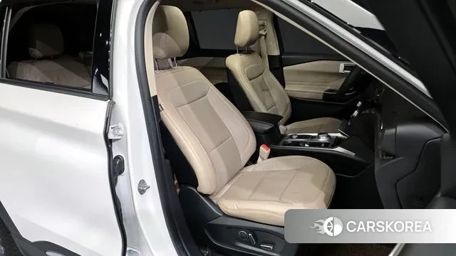 Ford Explorer 6th Generation 2020 Белый из Кореи, фото 3