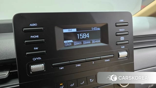 Hyundai Staria 2024 Белый из Кореи, фото 3