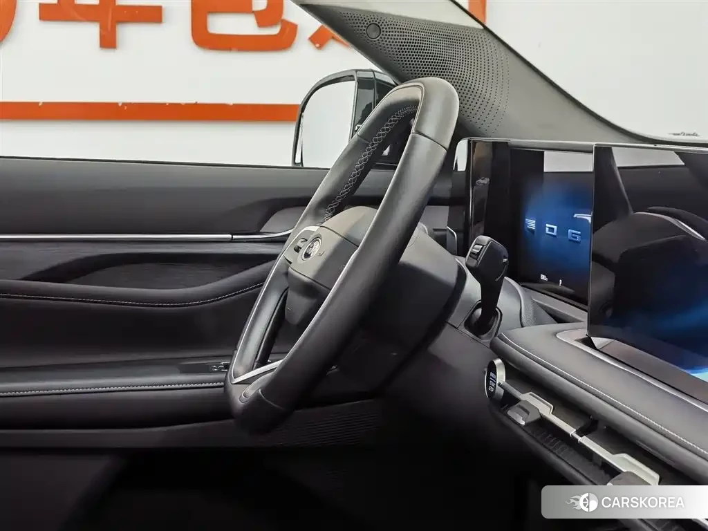 Ford Edge 2025 Черный из Китая, фото 3