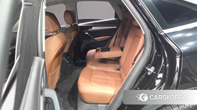 Audi Q5 (FY) 2022 Черный из Кореи, фото 3