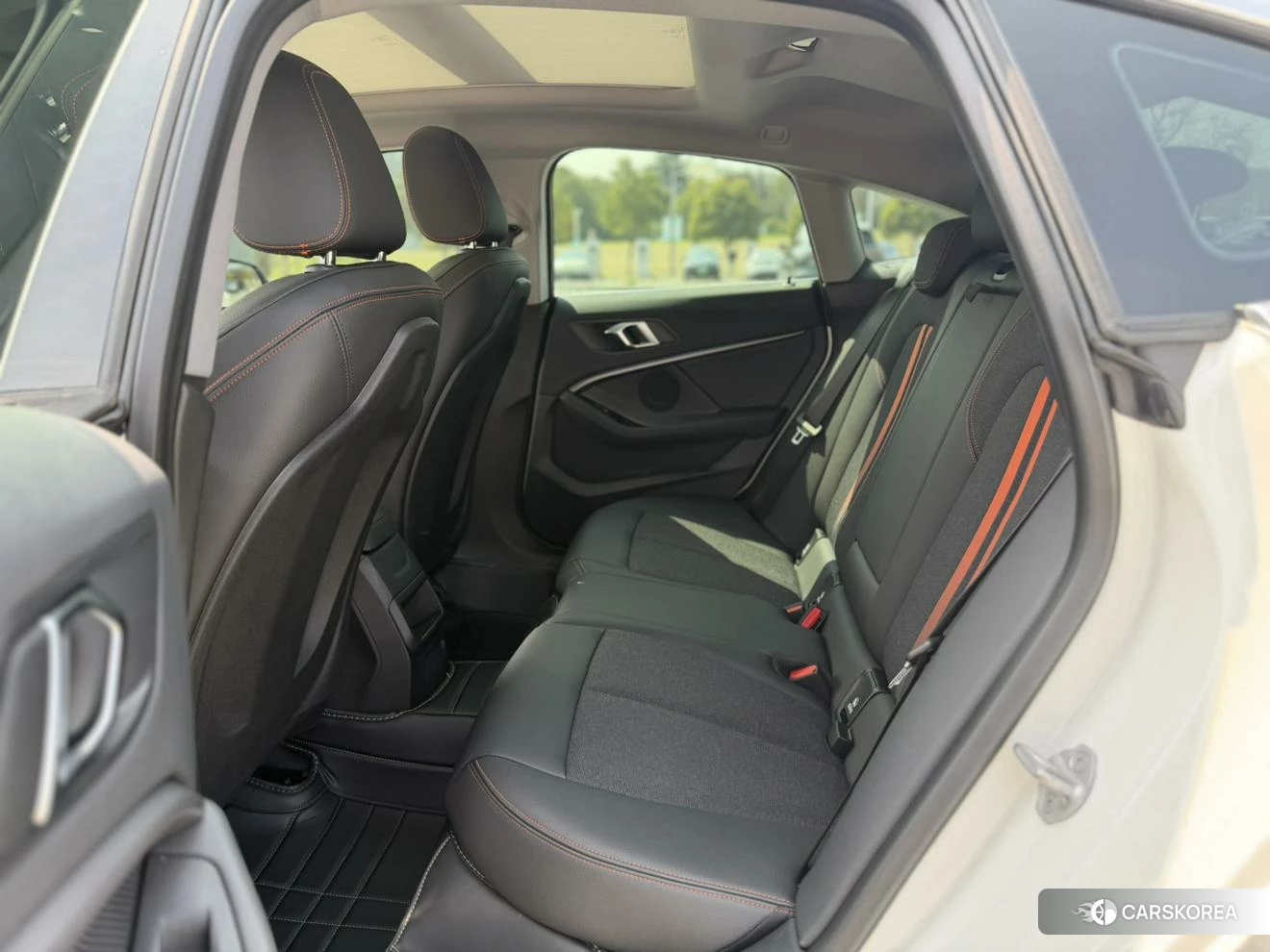 BMW 2 series 2021 Белый из Китая, фото 3