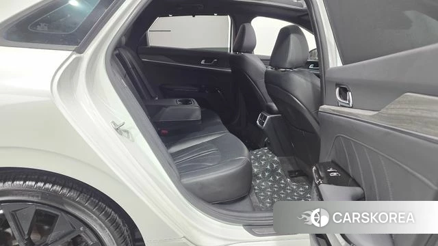 Kia The New K5 3rd generation 2024 Белый из Кореи, фото 3
