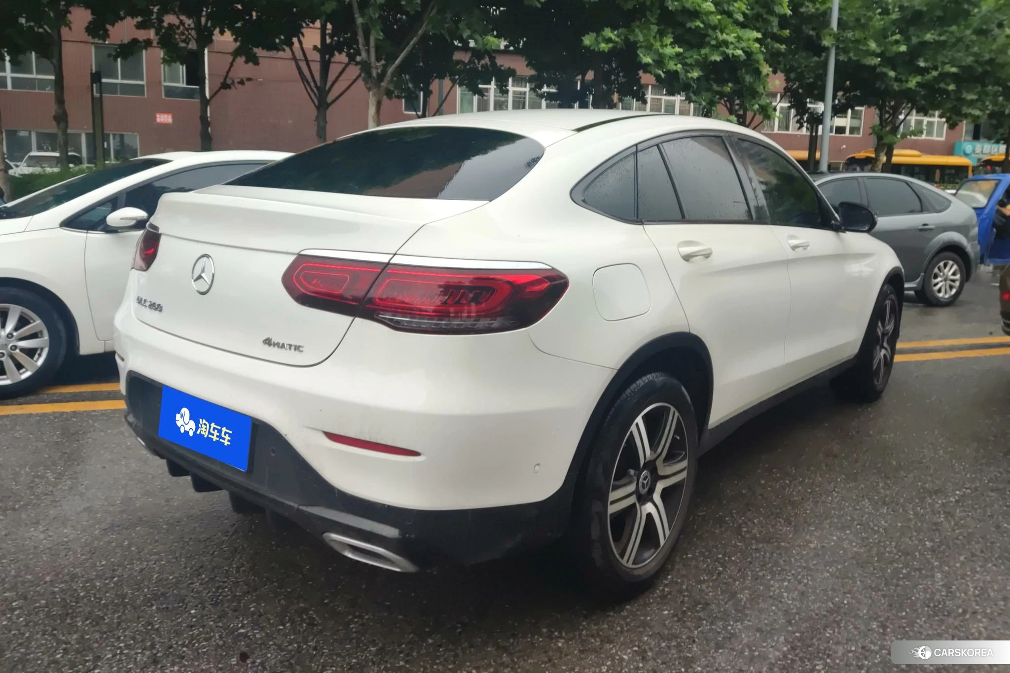 Mercedes-Benz GLC 2021 Белый из Китая, фото 3