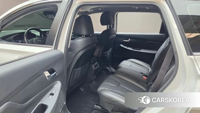 Hyundai The New Santa Fe 2021 Белый из Кореи, фото 3