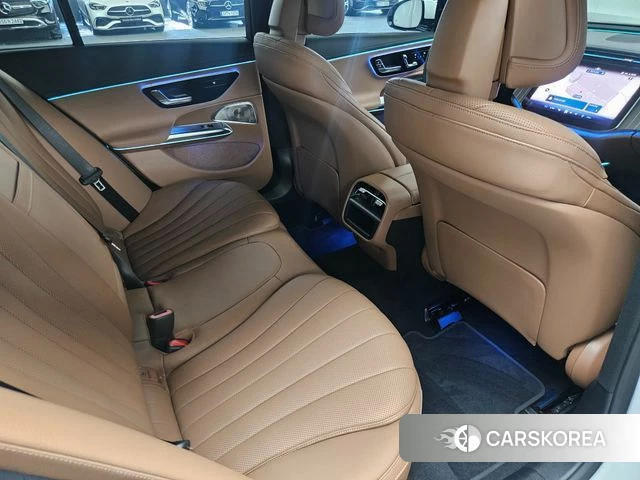 Mercedes-Benz E-Class W214 2026 Белый из Кореи, фото 3