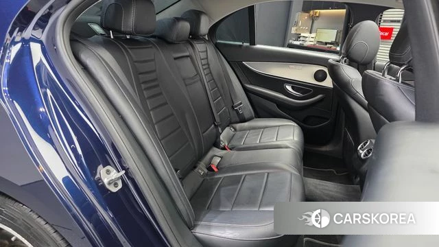 Mercedes-Benz E-Class W213 2018 Синий из Кореи, фото 3