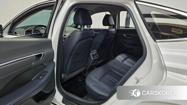 Hyundai Sonata Hybrid (DN8) 2021 Белый из Кореи, фото 3
