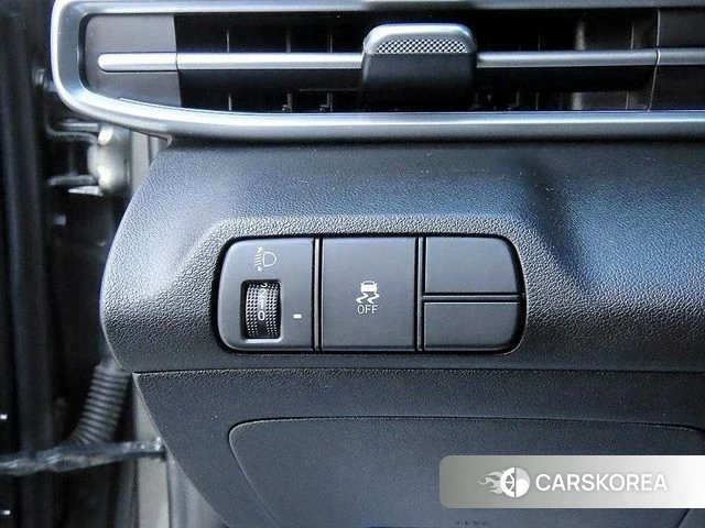 Hyundai The New Avante (CN7) 2023 Серый из Кореи, фото 3
