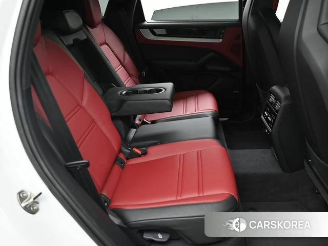 Porsche Cayenne (PO536) 2025 Белый из Кореи, фото 3