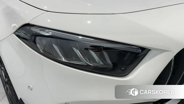 Mercedes-Benz A-Class W177 2025 Белый из Кореи, фото 3