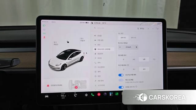 Tesla Model 3 2021 Белый из Кореи, фото 3