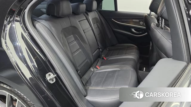 Mercedes-Benz E-Class W213 2021 Черный из Кореи, фото 3