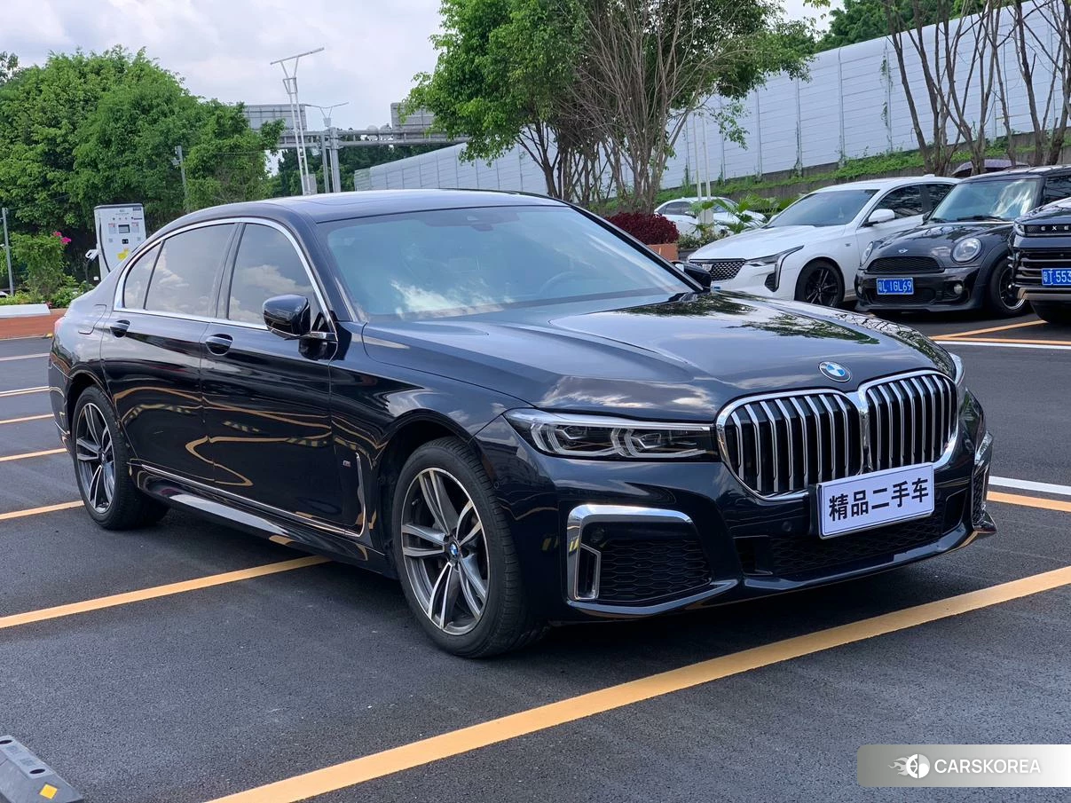 BMW 7 series 2021 Черный из Китая, фото 3