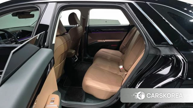 Hyundai Grandeur Hybrid (GN7) 2025 Черный из Кореи, фото 3