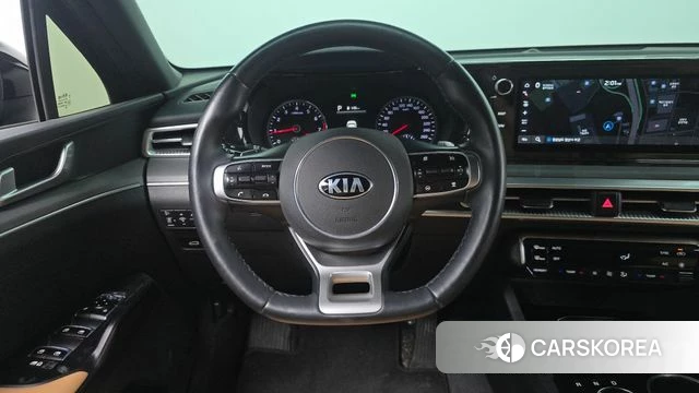 Kia K5 3rd generation 2021 Черный из Кореи, фото 3