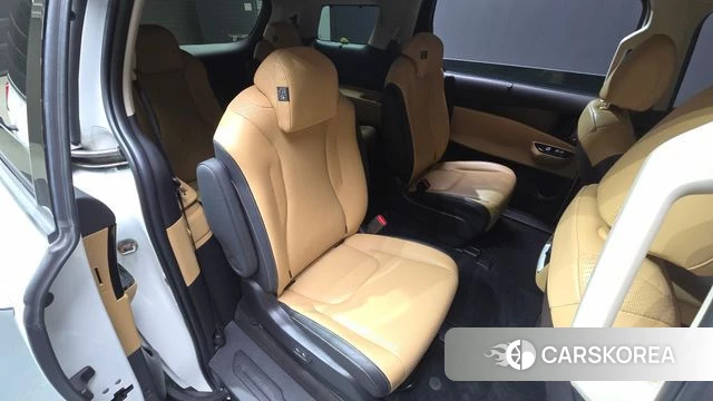 Kia Carnival 4th generation 2023 Белый из Кореи, фото 3