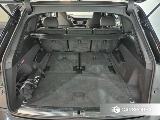 Audi Q7 (4M) 2025 Черный из Кореи, фото 3