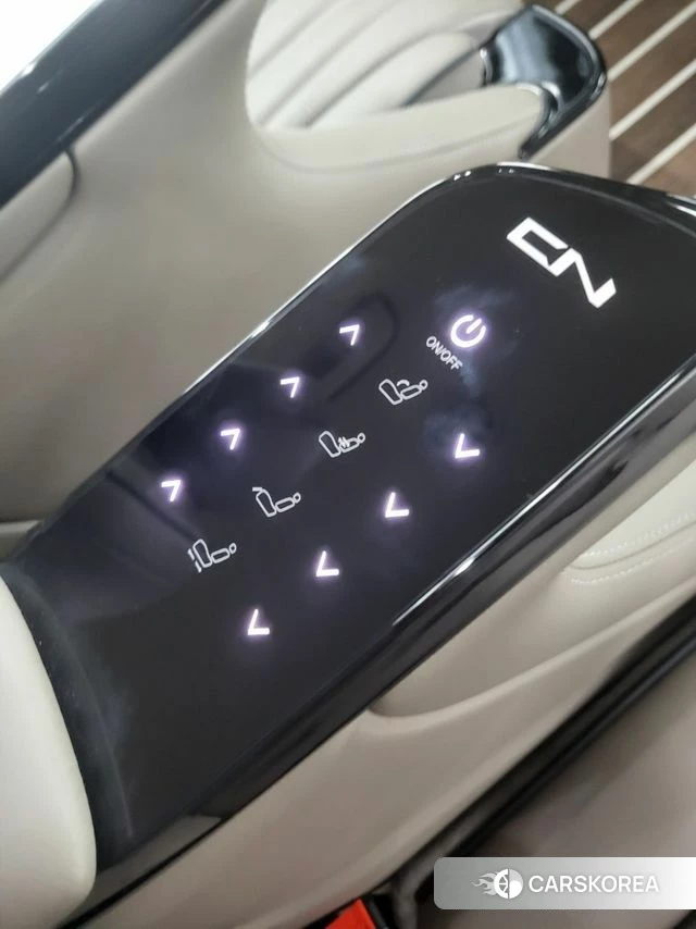 Kia The New Carnival 4th Generation 2026 Серебристо-серый из Кореи, фото 3