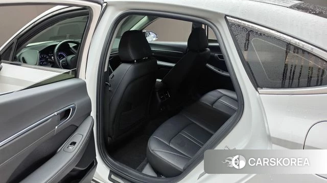 Hyundai Sonata (DN8) 2022 Белый из Кореи, фото 3