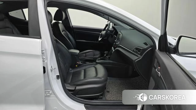 Hyundai The New Avante AD 2019 Белый из Кореи, фото 3