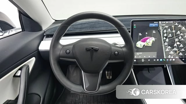 Tesla Model 3 2020 Белый из Кореи, фото 3