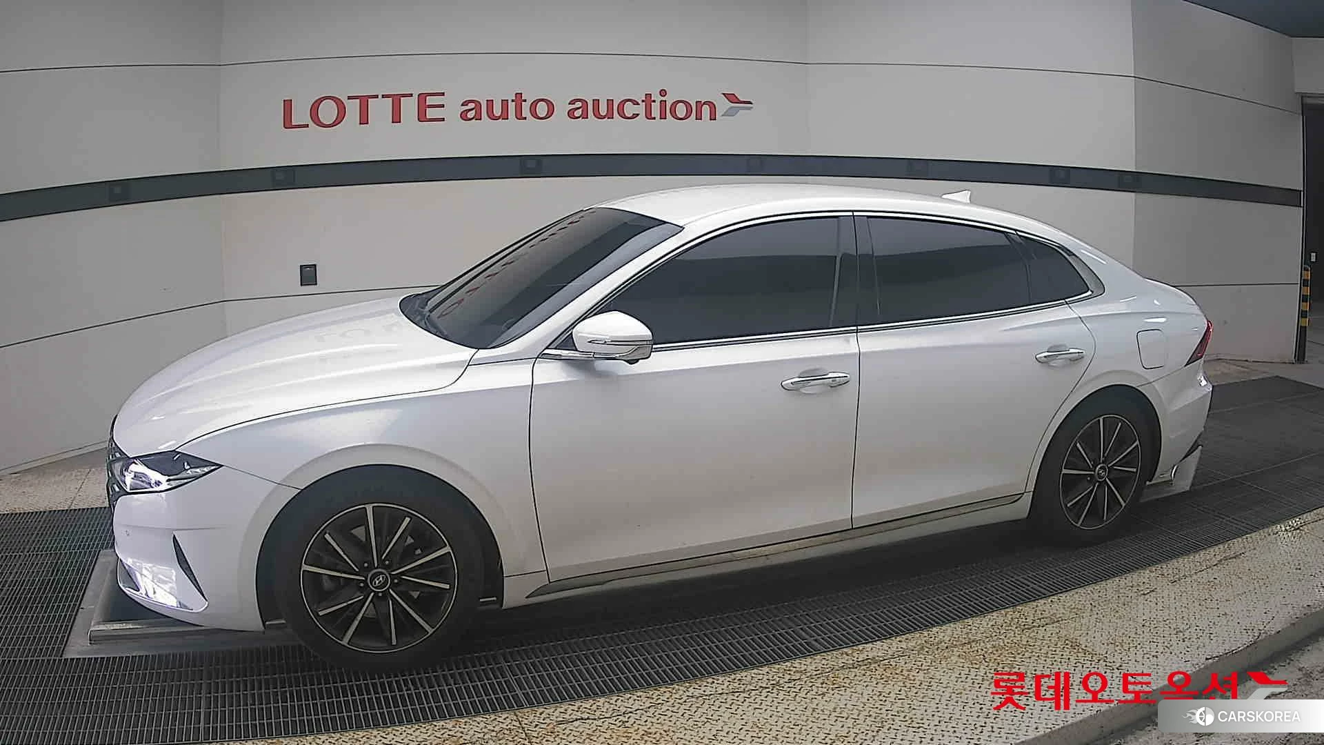 Hyundai Grandeur 2020 White cream (optional) из Кореи, фото 3