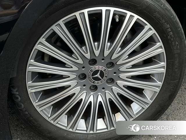 Mercedes-Benz E-Class 2023 Черный из Китая, фото 3