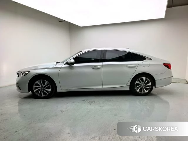 Honda Inspire 2021 Белый из Китая, фото 3