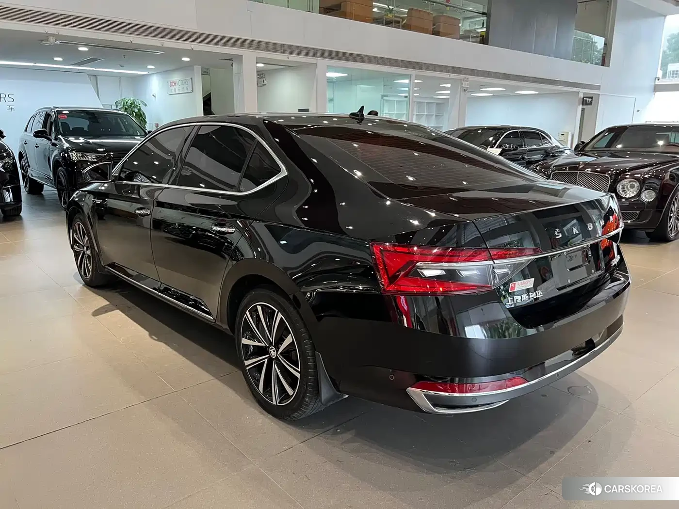 Skoda Superb 2023 Черный из Китая, фото 3